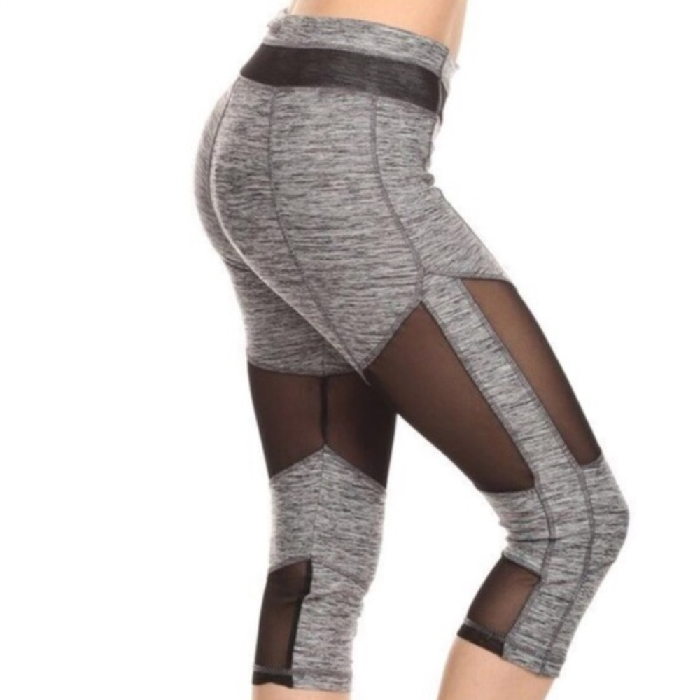 ELECTRIC YOGA Mesh Capri Pants - Picture 4 of 6